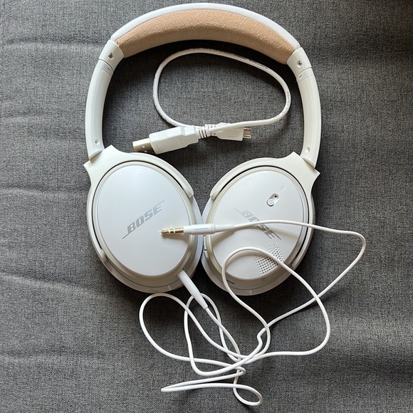 Bose Headphones Bose Soundlink Ii Over Ear Headphones Poshmark